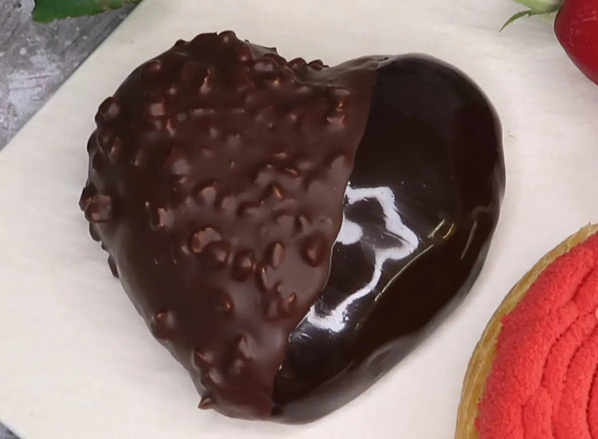 Coffret Saint Valentin - Une Déclaration Gourmande en Deux Éclairs Donatien Maître Éclair